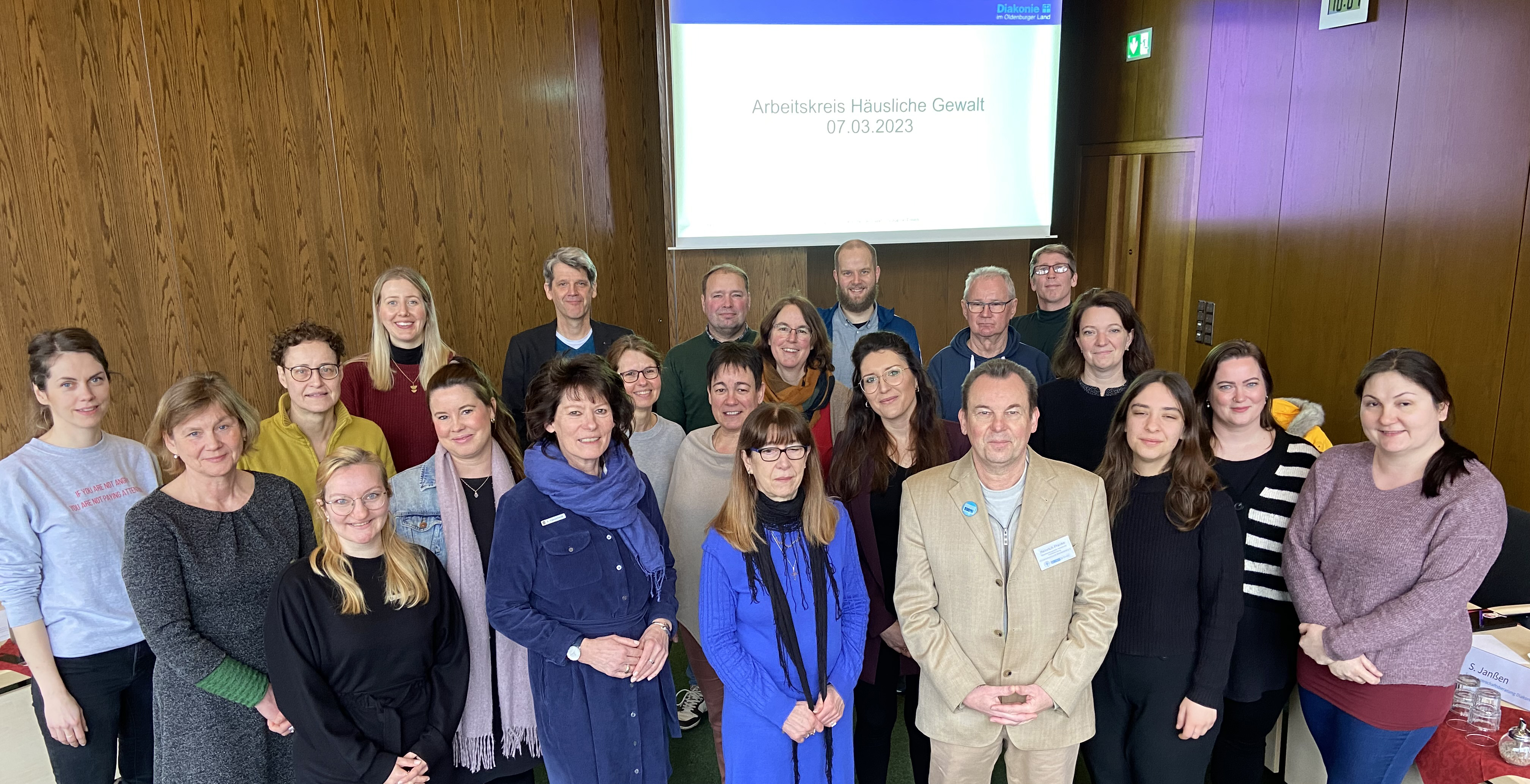 Weiter auf Gewalt gegen Frauen aufmerksam machen will der „Arbeitskreis häusliche Gewalt“ im Ammerland. Foto: Kerstin Kempermann